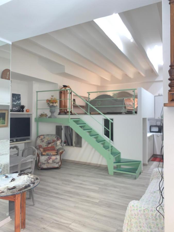Joli Studio Au Soleil Apartment Menton Exterior foto